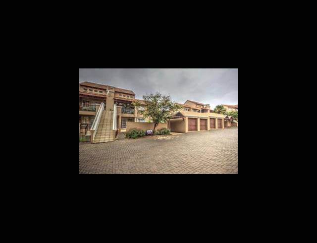 3 BEDROOM HOUSE FOR SALE IN POMONA